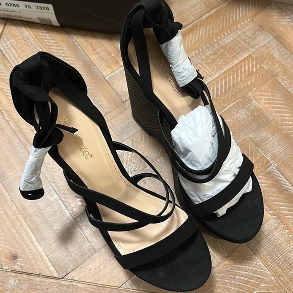 New Shoe Dazzle Kajsa High Platform Black Wedge Sandal with Ankle Ties - Picture 11 of 15